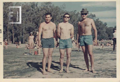 Amigos en la playada