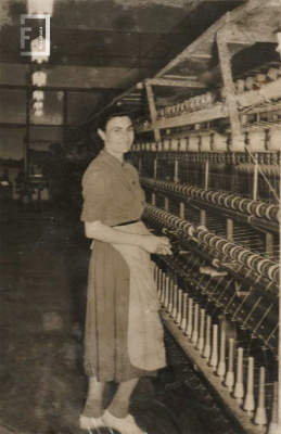Retrato trabajadora - Fábrica Textil La Emilia