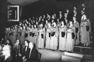 Coro en Teatro Municipal