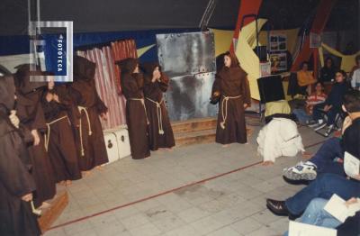 Obra de teatro //El carro de Tepsis//, en Feria del Libro