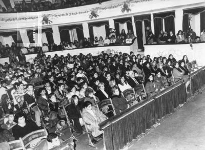 Rudy Chernikoff en Teatro Municipal, Público