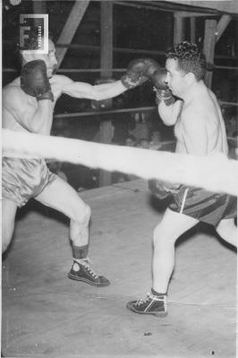 Boxeo. Cacho Labrador en el ring.