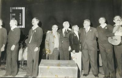 Homenaje a los Arroyeños en Teatro Municipal.