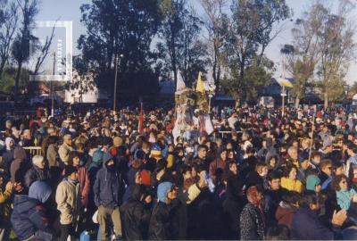 Procesión con la Virgen del Rosario