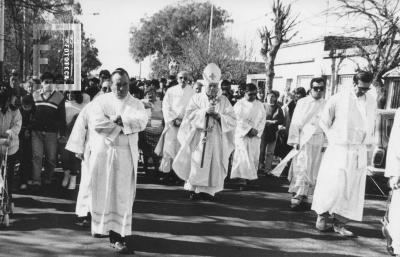 Procesión con San Nicolás de Bari y la Virgen de Luján