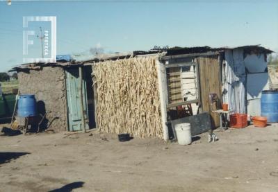 Vivienda precaria