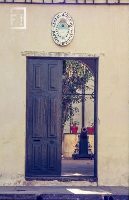 Casa del Acuerdo. Puerta de entrada