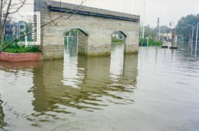 Inundación. Av. Costanera
