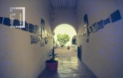 Casa del Acuerdo. Pasillo y patio