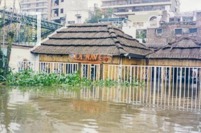 Inundación. Av. Costanera