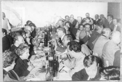 Vicente Solano Lima y otros en cena