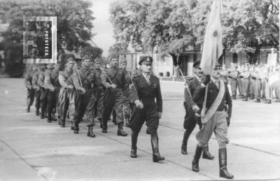 Desfile en Plaza de Armas del Batallón