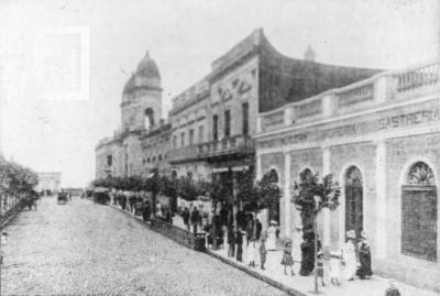 Calle Mitre hacia Buenos Aires (hoy G. Nacionales)