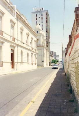 Calle Mitre desde altura Tribunales hacia iglesia