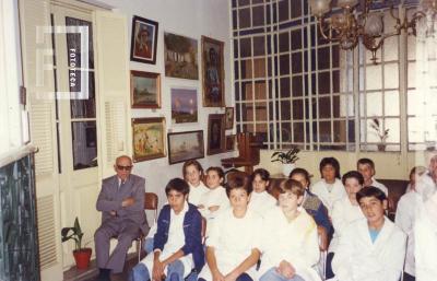 G. S. Chervo con alumnos de 7º Grado de la Escuela Nº 1