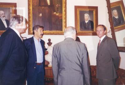 Visitantes en Sala Gard