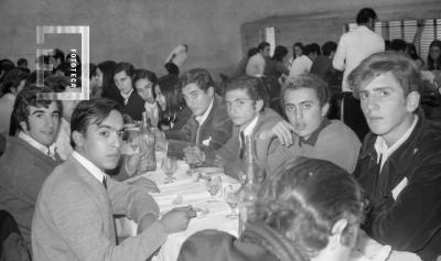 Conferencia Distrital de Interact. Almuerzo en Club Belgrano