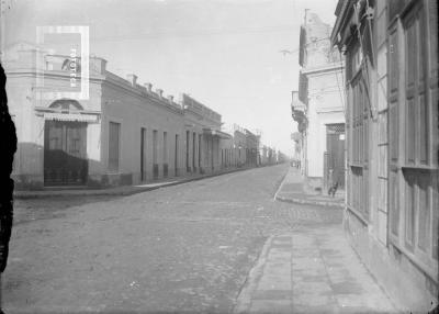 Esquina de calle Mitre y Francia a principios de siglo