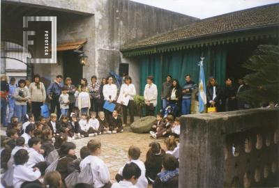 Acto escolar en el Museo. Escuela Pompeya