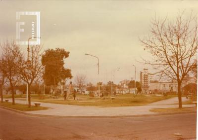 Plaza Belgrano, desde Echeverría y Lavalle