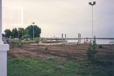 Plaza Náutica //Poetas del Paraná//, inaugurada el 13-3-1992