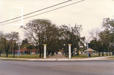 Plaza 14 de Abril, Sarmiento esq. Viale, inauguración remodelación
