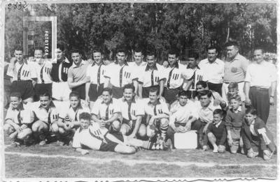 Equipo de fútbol de La Emilia