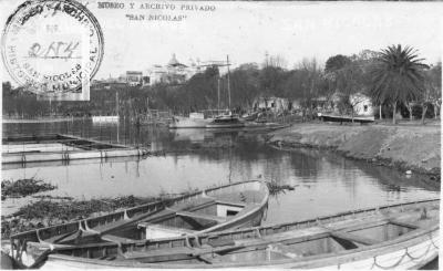 Botes del buque //Anglia//, hundido frente a la isla Chica. En ellos llegó al puerto de cabotaje la tripulación, que se hospedó en el hotel Plaza