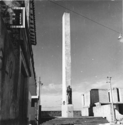 Monumento //Azopardo//