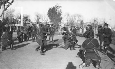 Escuela de Zapadores Pontoneros Z. P. 2. Servicio Militar clase 1917. Instrucción de combate