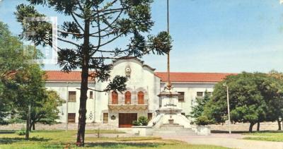 Escuela Normal, nuevo edificio