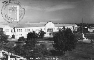 Escuela Normal, nuevo edificio