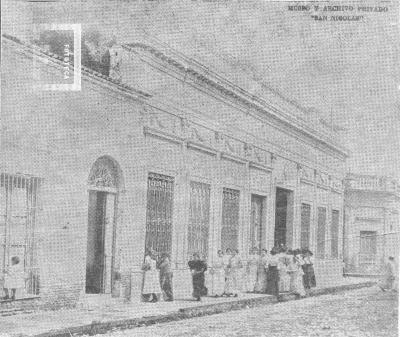 Frente antiguo edificio Escuela Normal