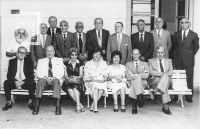 Alumnos Colegio Nacional, promoción 1935, en sus Bodas de Oro