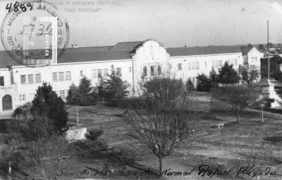 Escuela Normal, nuevo edificio