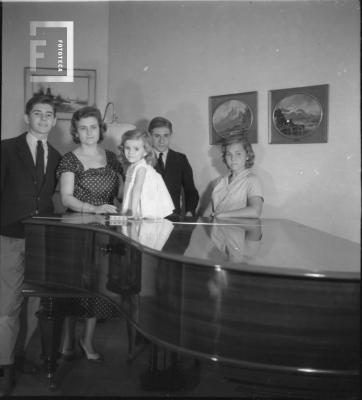 Flia. Inchausti (neg 12)