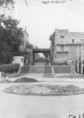 Bajada Belgrano y Alameda