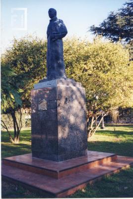 Monumento al Presbítero Dr. Antonio Sáenz