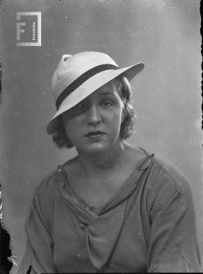Dama con sombrero