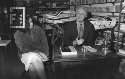 Historiador Di Tella y Susana Tapias en //El Buen Libro//