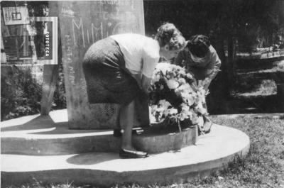 Visita miembros de la Sociedad de Escritores de la Provincia. Homenaje a Del Pozo